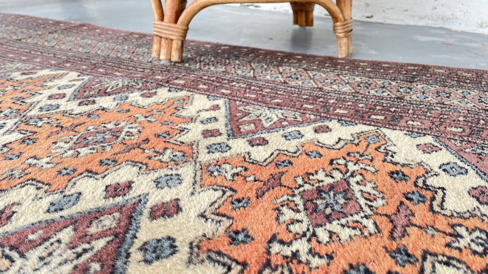 Tapis oriental pakistan gris-pourpre 196cm x 126cm