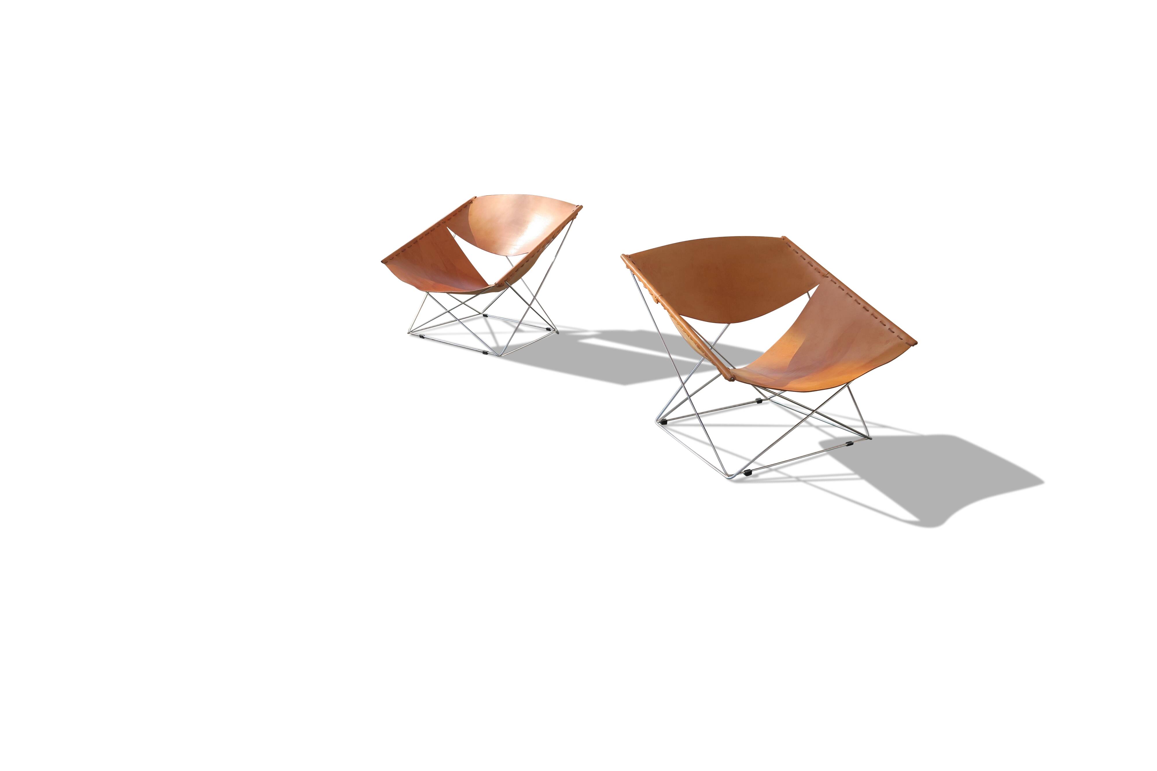 Pair of F675 armchairs by Pierre Paulin for Artifort in leather