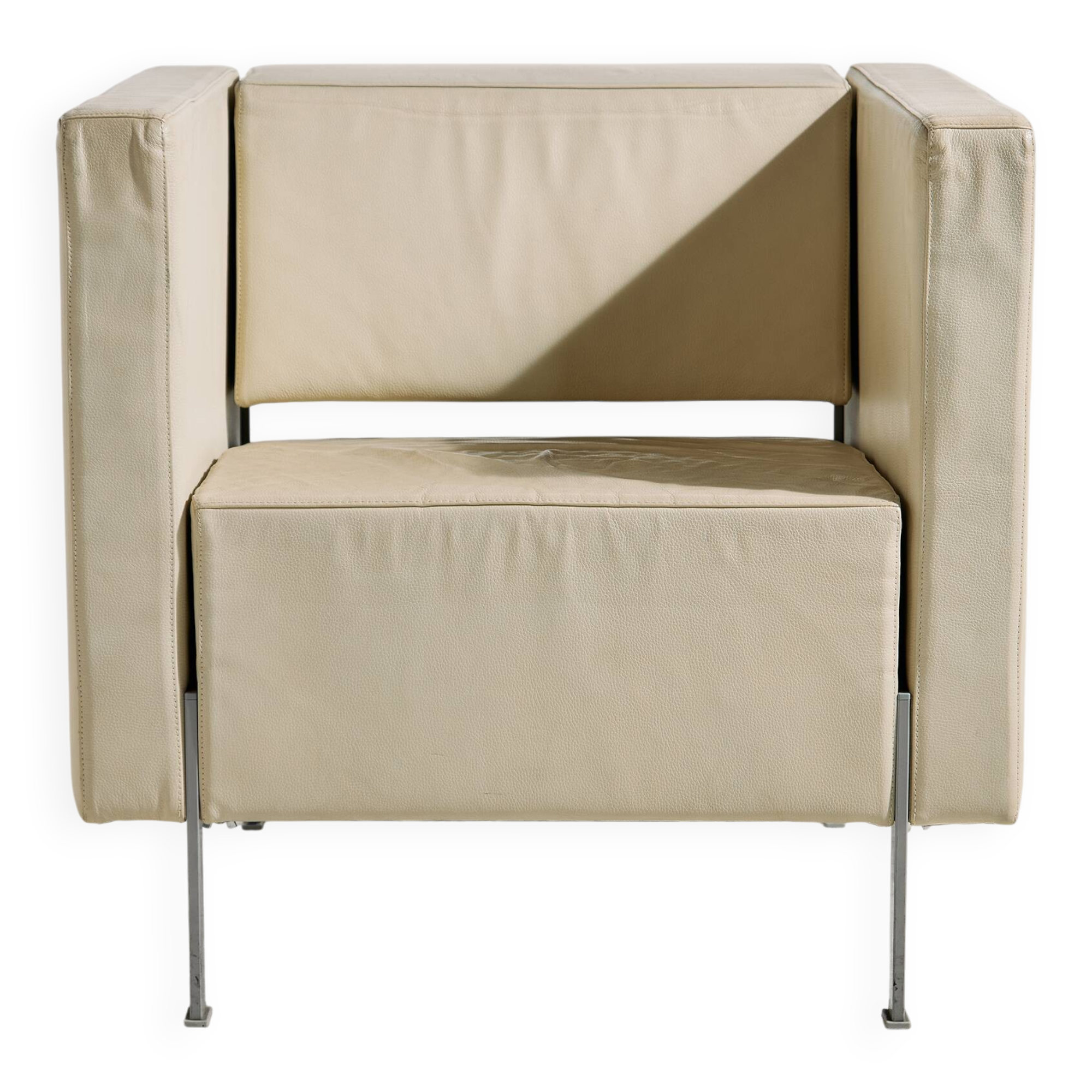 Kinnarps leather armchair