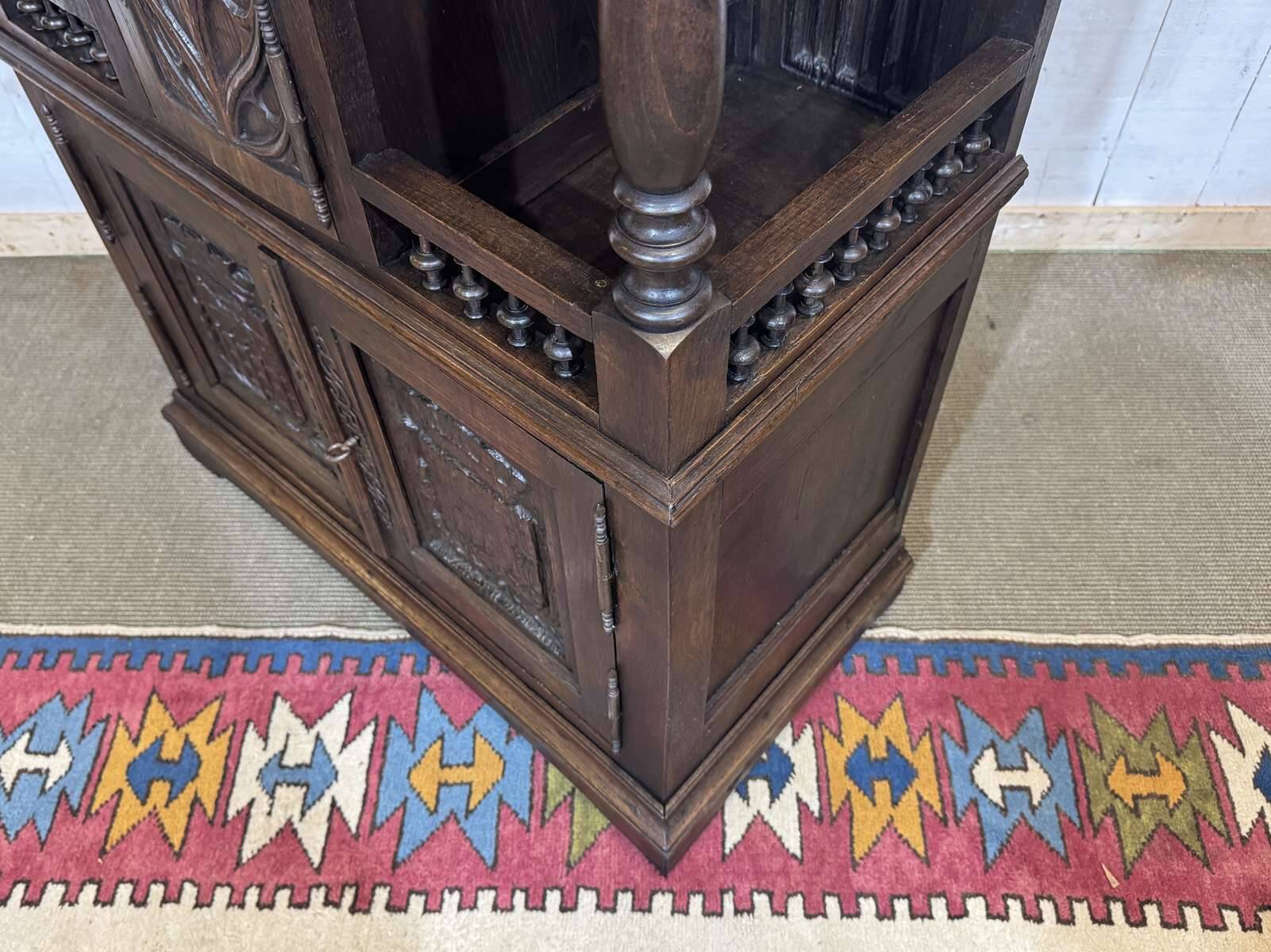 1930s sideboard in chestnut and poplar