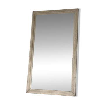 Large antique mirror from the 19th century.