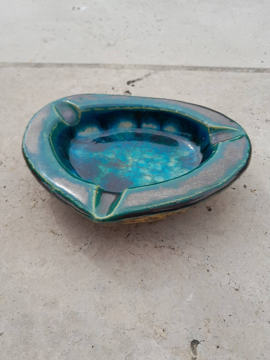 Vintage ashtray in enamelled ceramic numbered