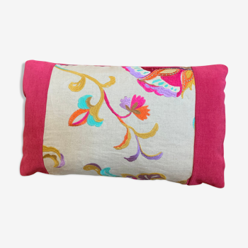 Embroidered rectangle cushion