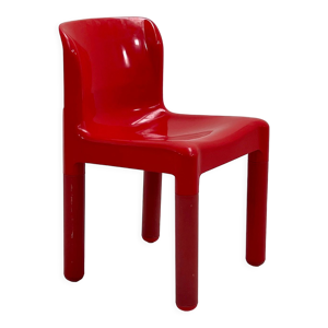 Chaise rouge modèle - 1970