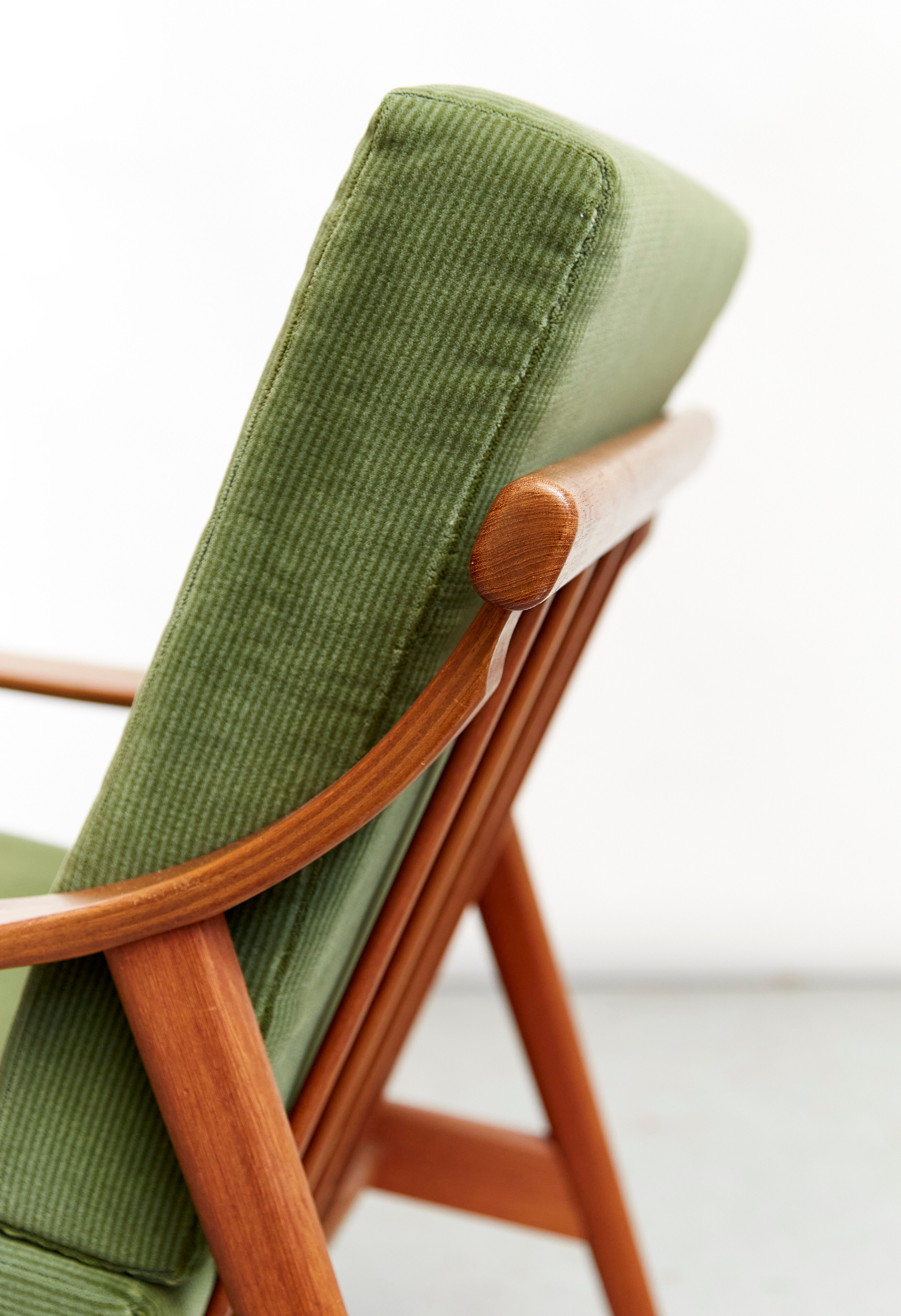 Arne Hovmand Olsen Teak Easy Chair MK 119 for Mogens Kold