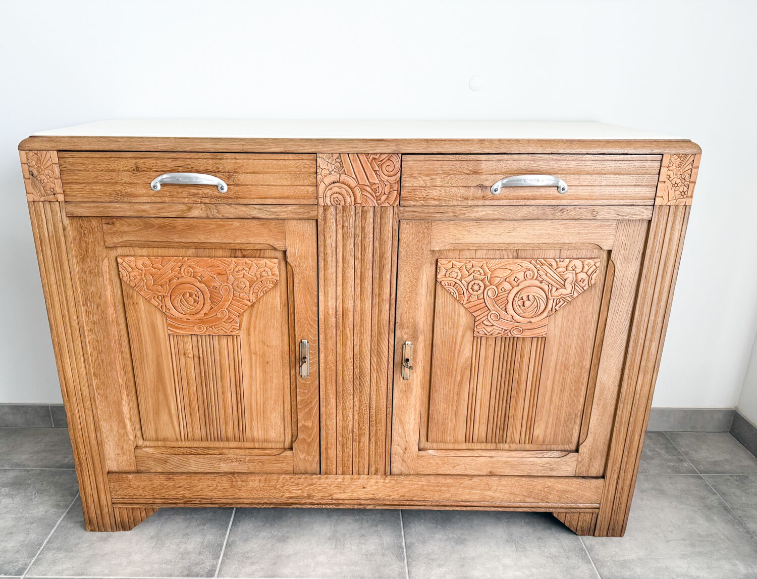 Large Parisian Art Deco oak sideboard 1930/1940