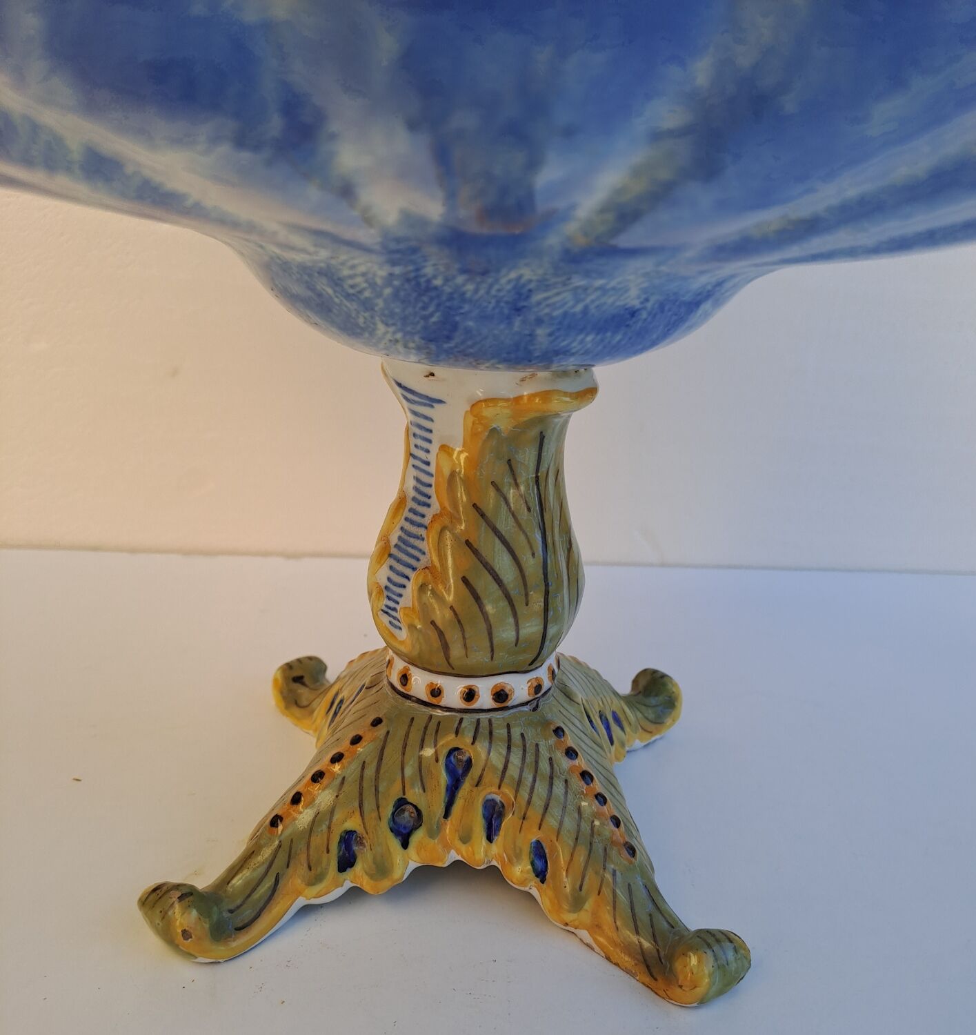 Bouquetière centerpiece Geo Martel desvres