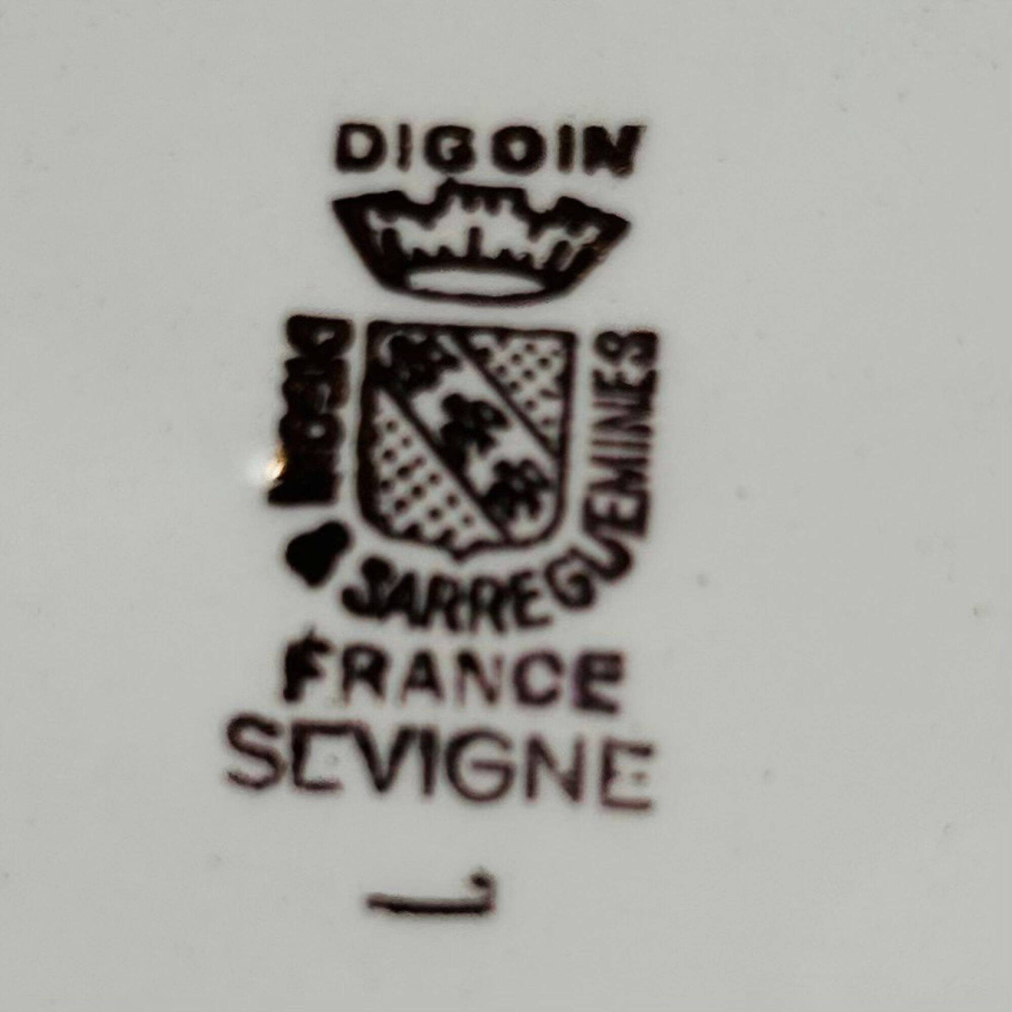 6 Vintage deep plates. Digoin & Sarreguemines, Sevigné model.