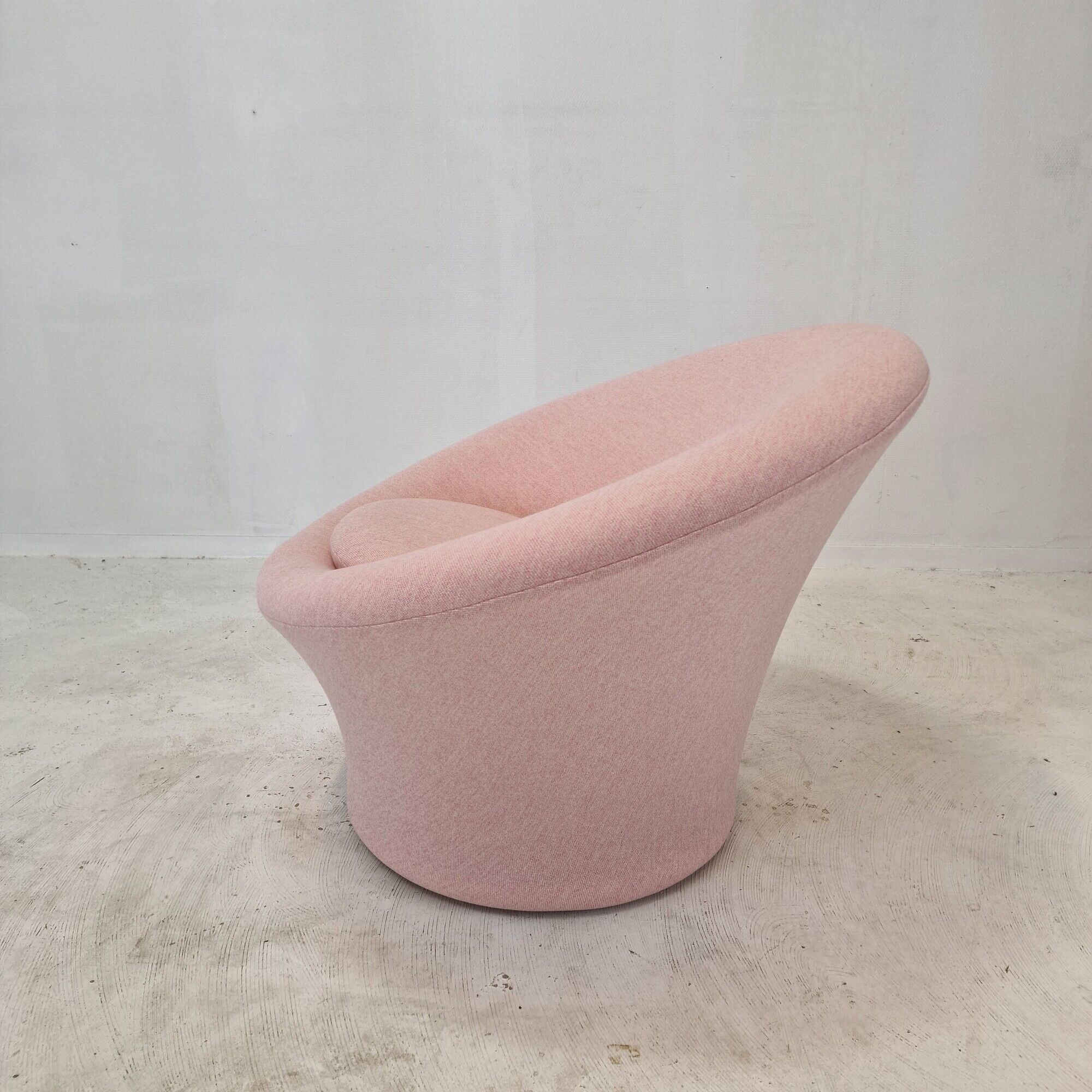 Mushroom Armchair by Pierre Paulin for Artifort, 1980's