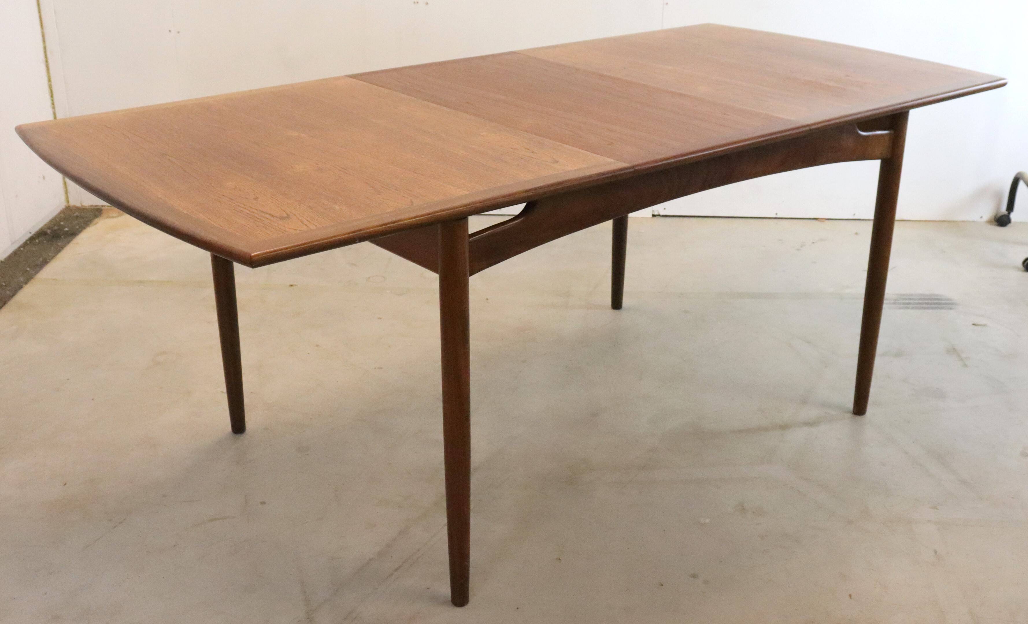 G-Plan verlengbare eettafel 'Shipley'