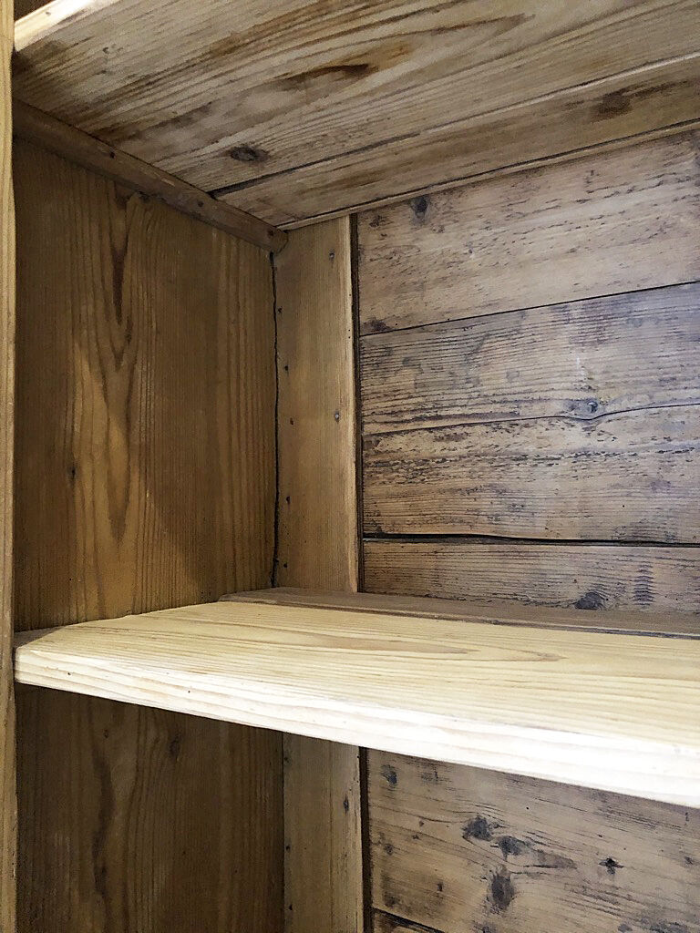 Pine good-food cabinet