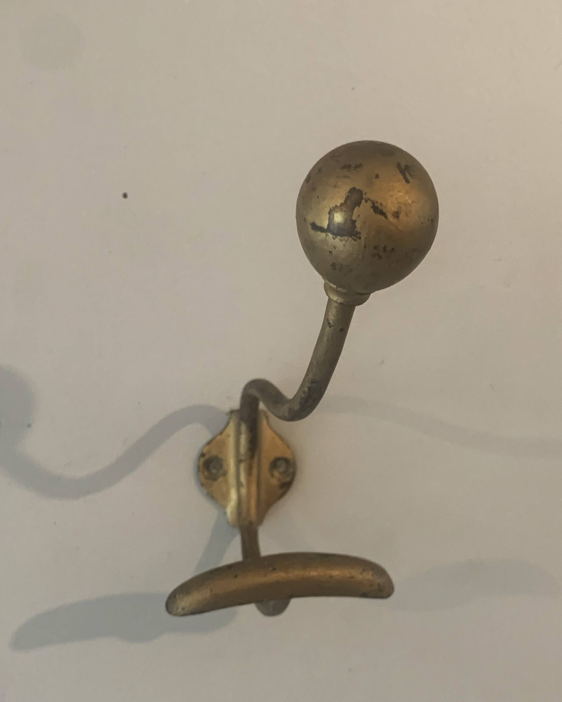 Paire de patères porte manteaux en laiton