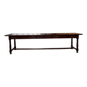 Table XXL noyer massif