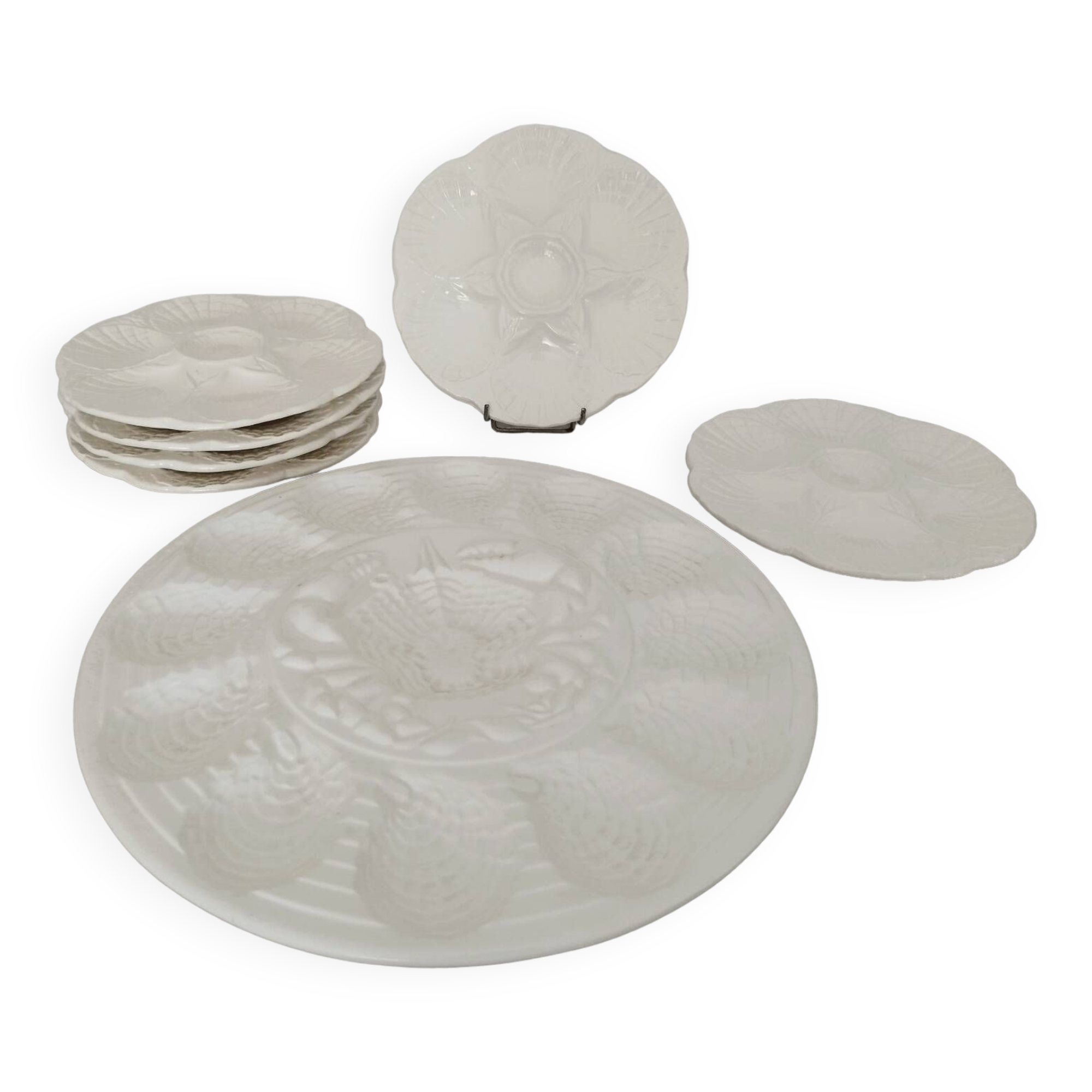 Oyster service dish and 6 plates barbotine earthenware sarreguemines ecru vintage