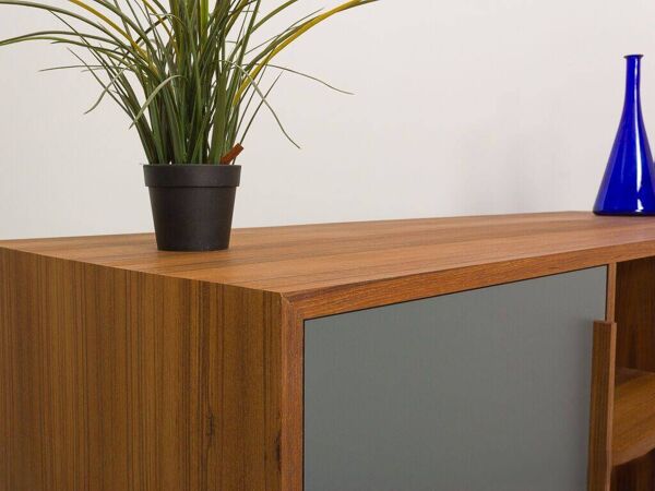 Meuble télé en teck équipé de 2 portes et d'une niche avec étagère