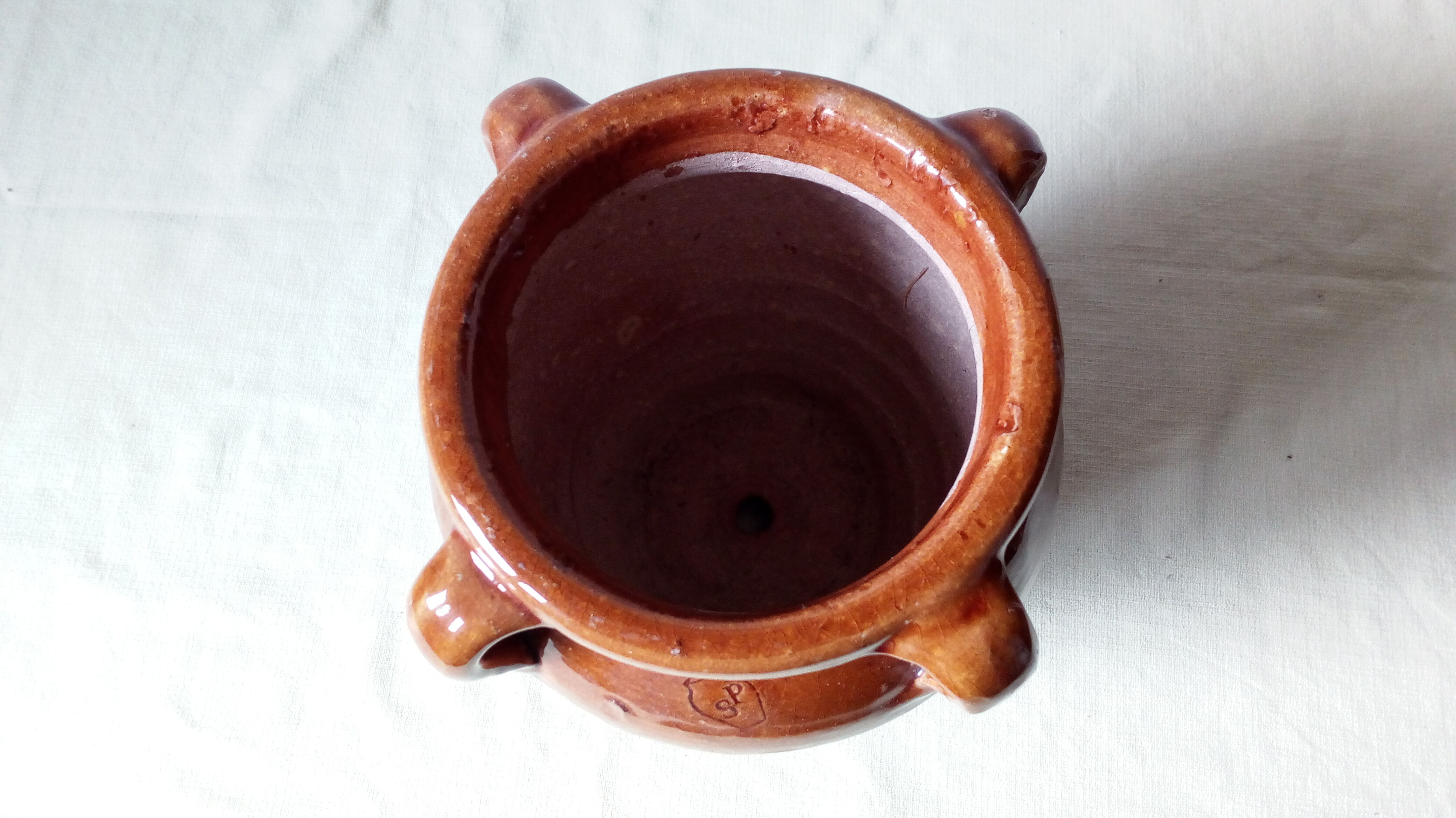 Terracotta pot