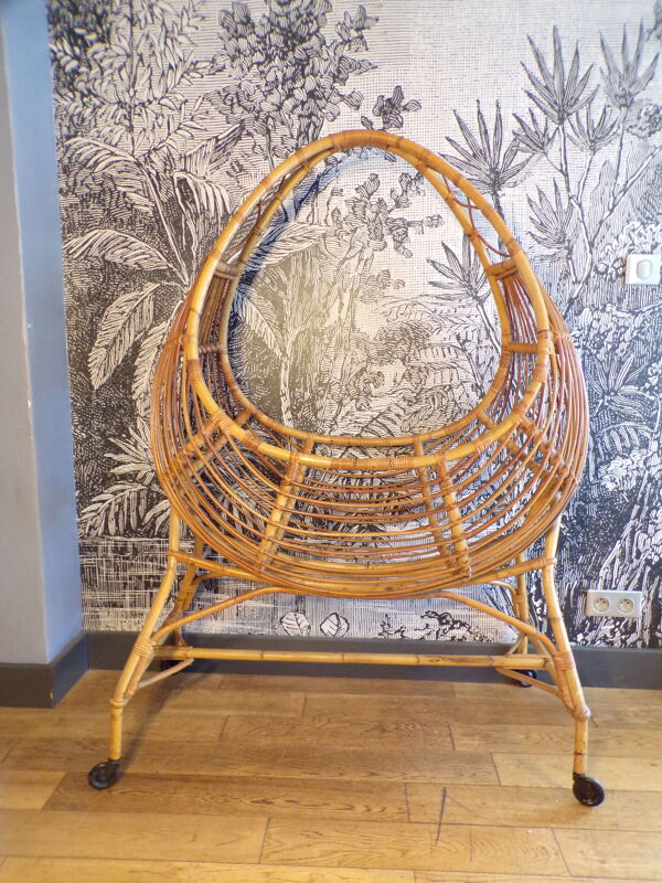 Berceau vintage en rotin