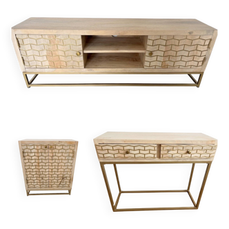 Mango wood furniture set for the living room.