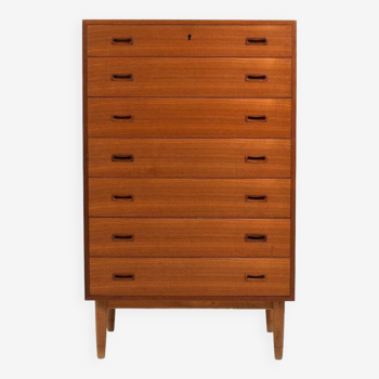 Tallboy Chest of Drawers in Teak by Omann Jun. 1960s.