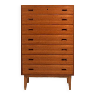 Tallboy Chest of Drawers in Teak by Omann Jun. 1960s.