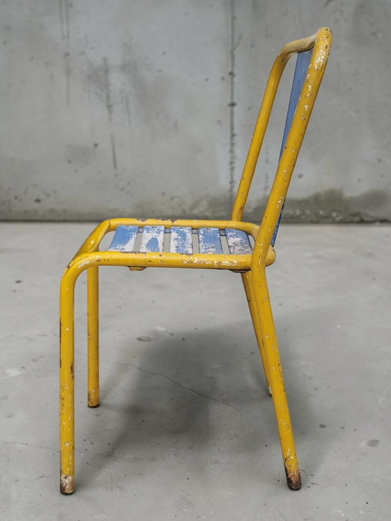 Chaises Tolix Xavier Pauchard T4 - 1950s