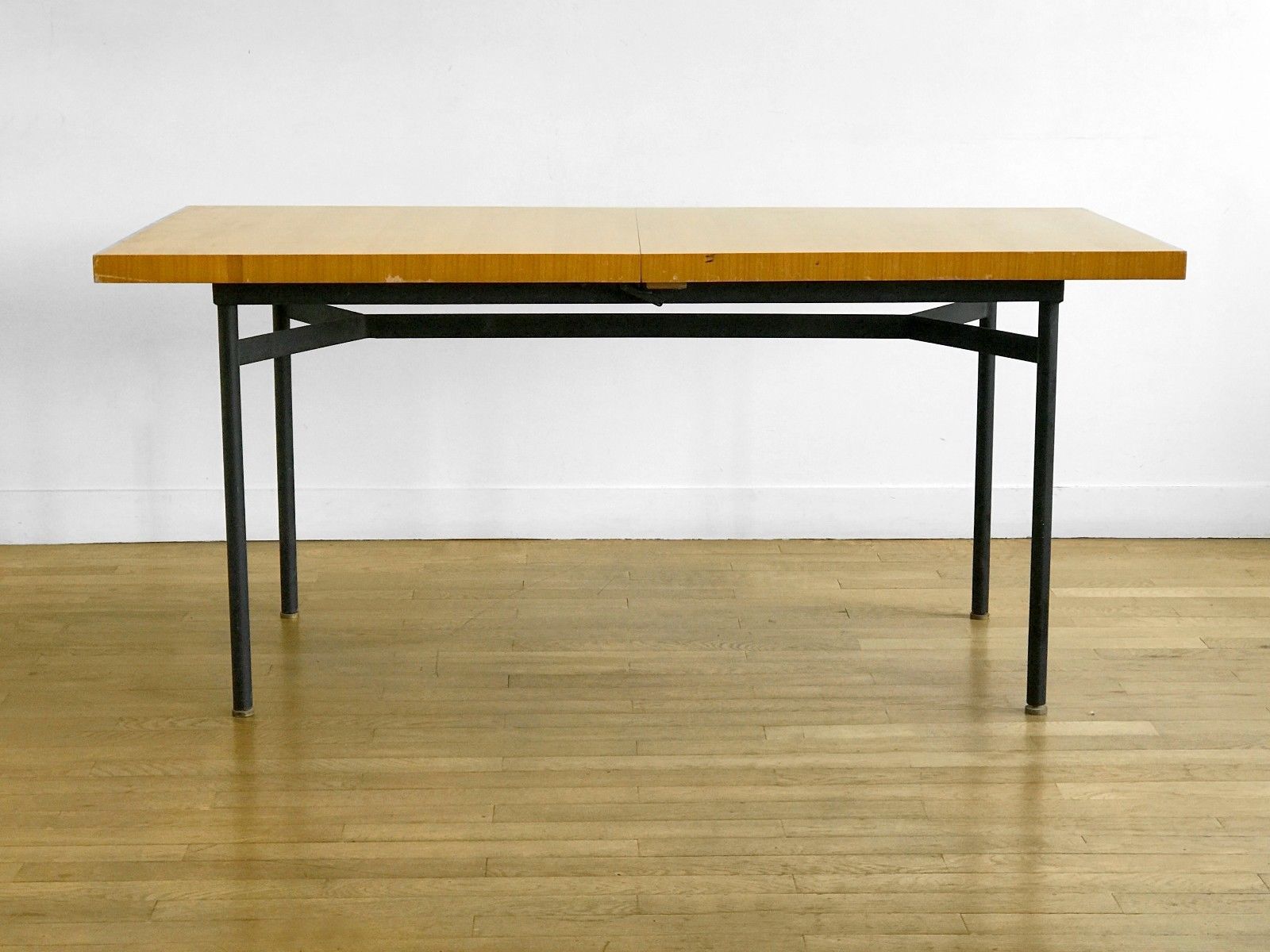 Gérard Guermomprez - Table dining editor Magnani (France, 1950)