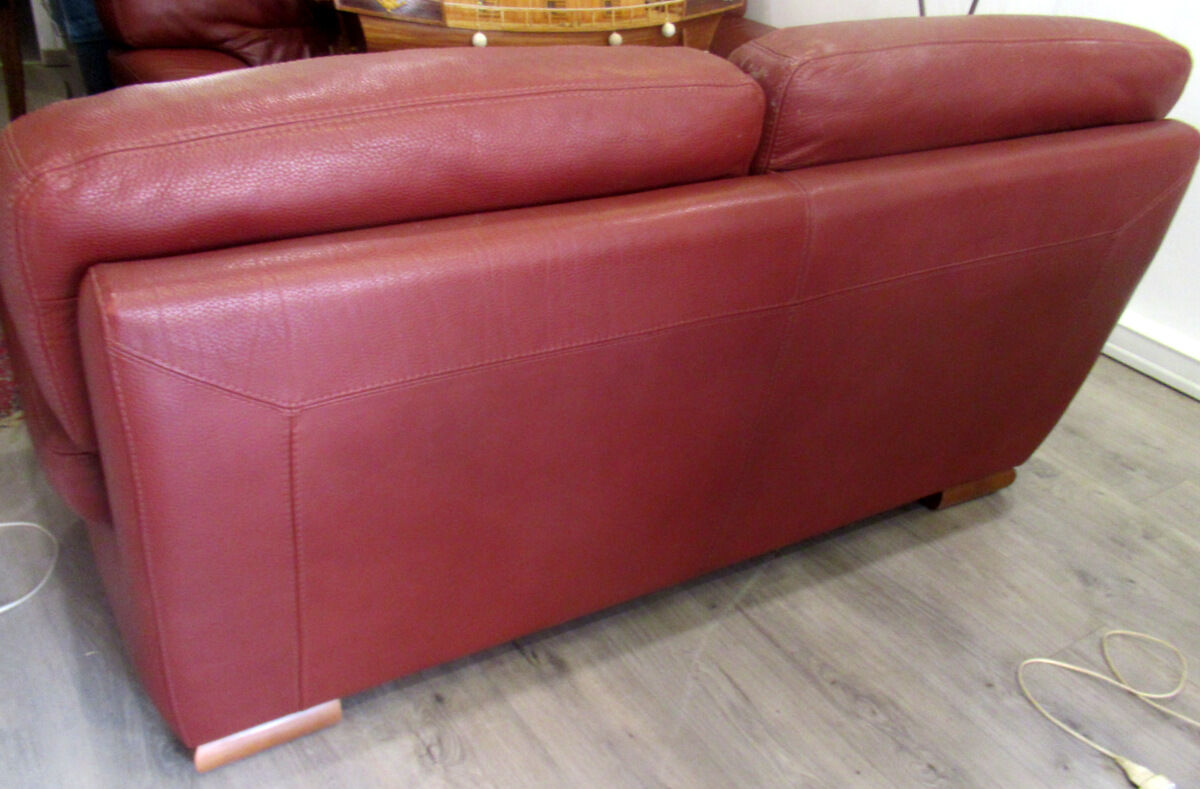 Leather sofa, 2 seats, Roche-Bobois brand