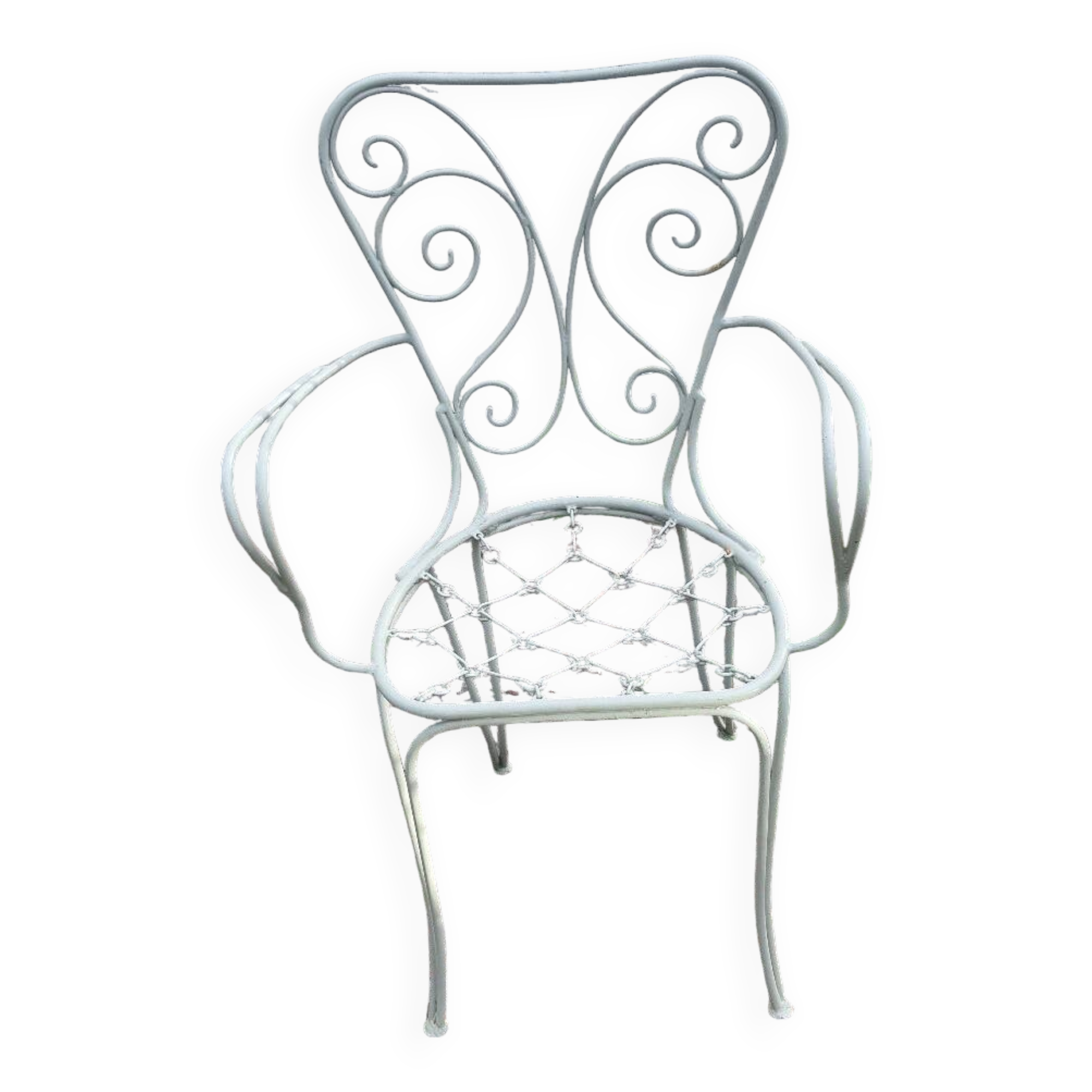 4 wrought iron chairs