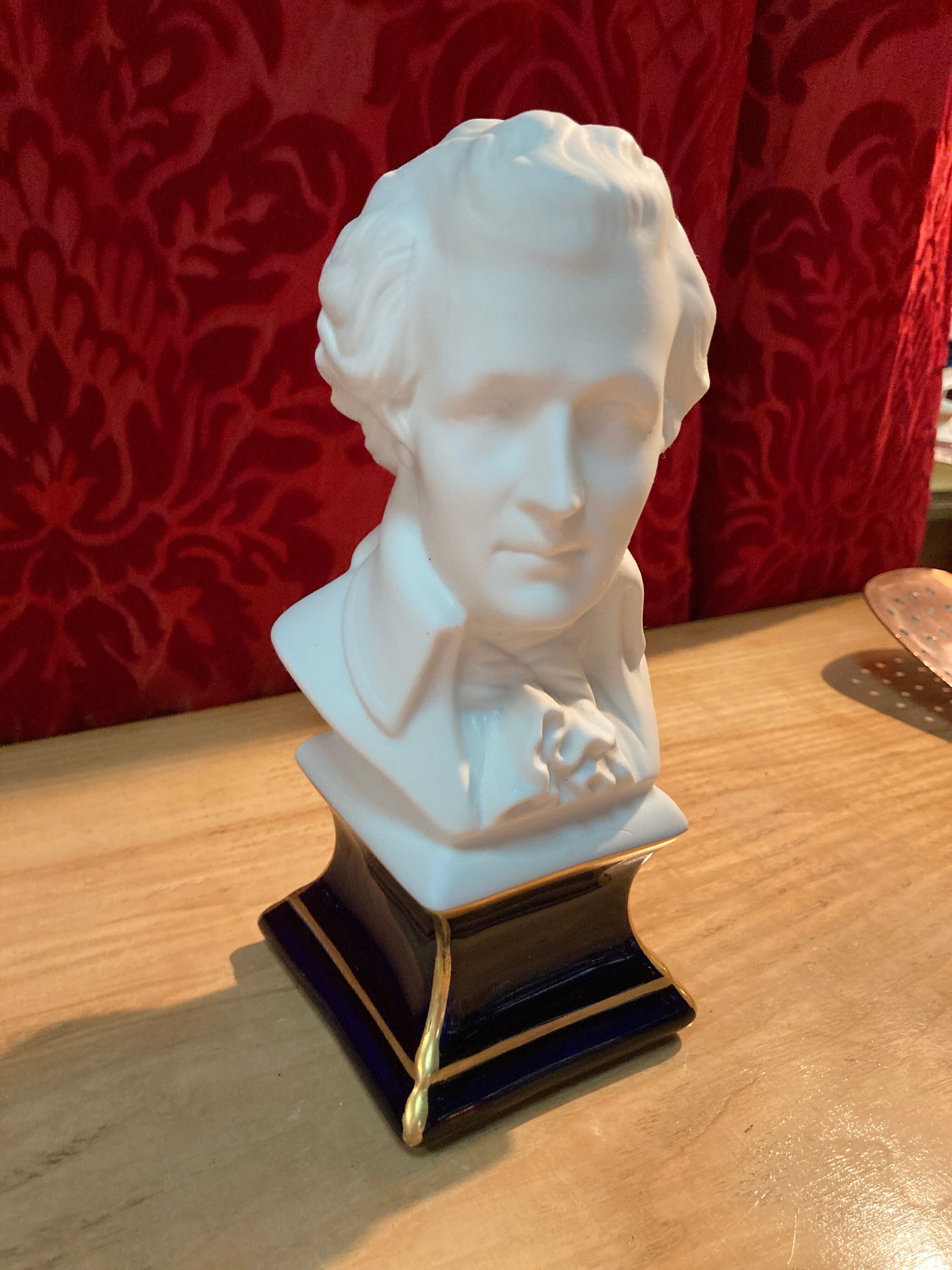 Bust Mozart porcelain Tharaud Limoges