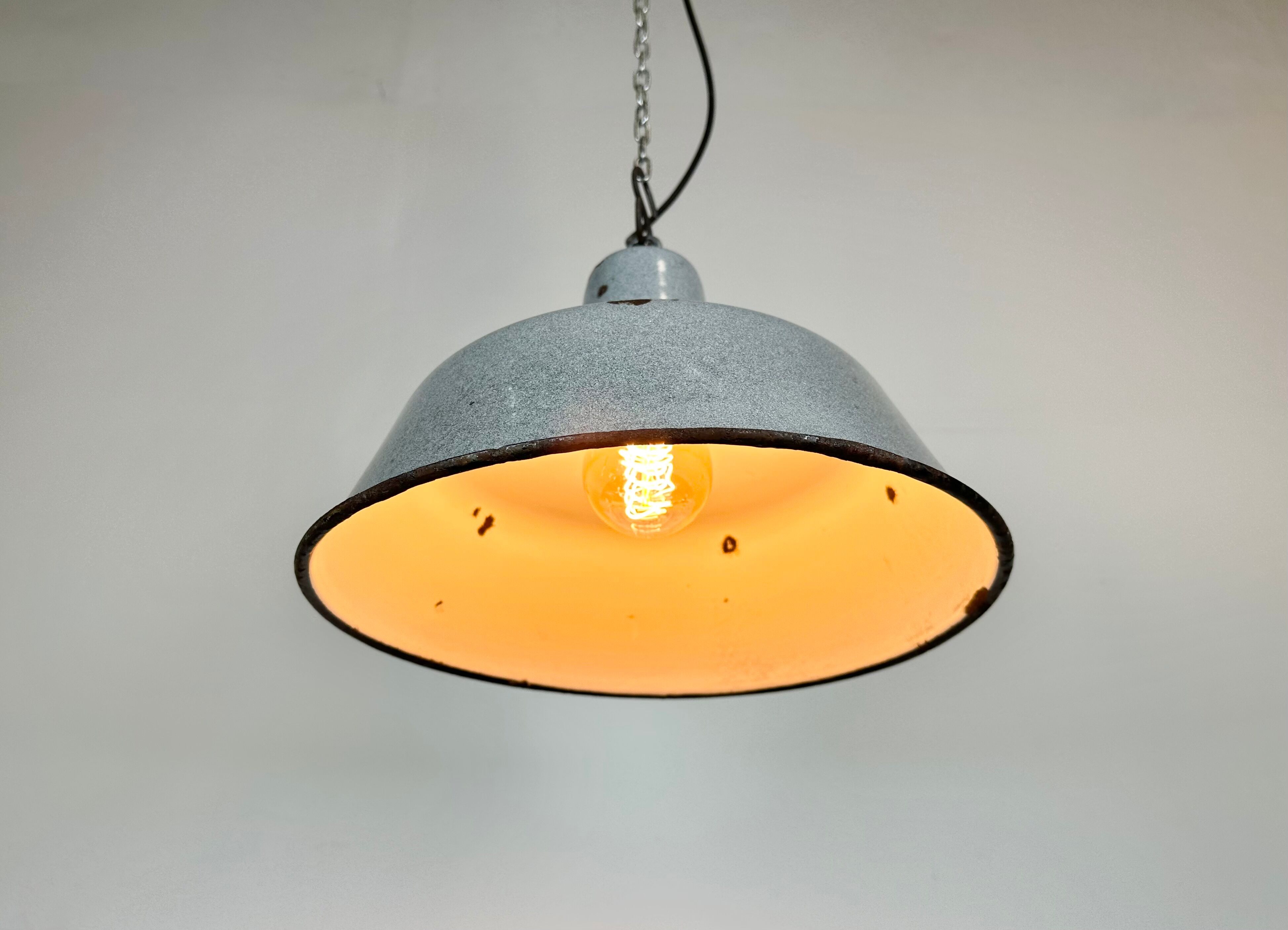 Industrial grey enamel factory lamp, 1960s
