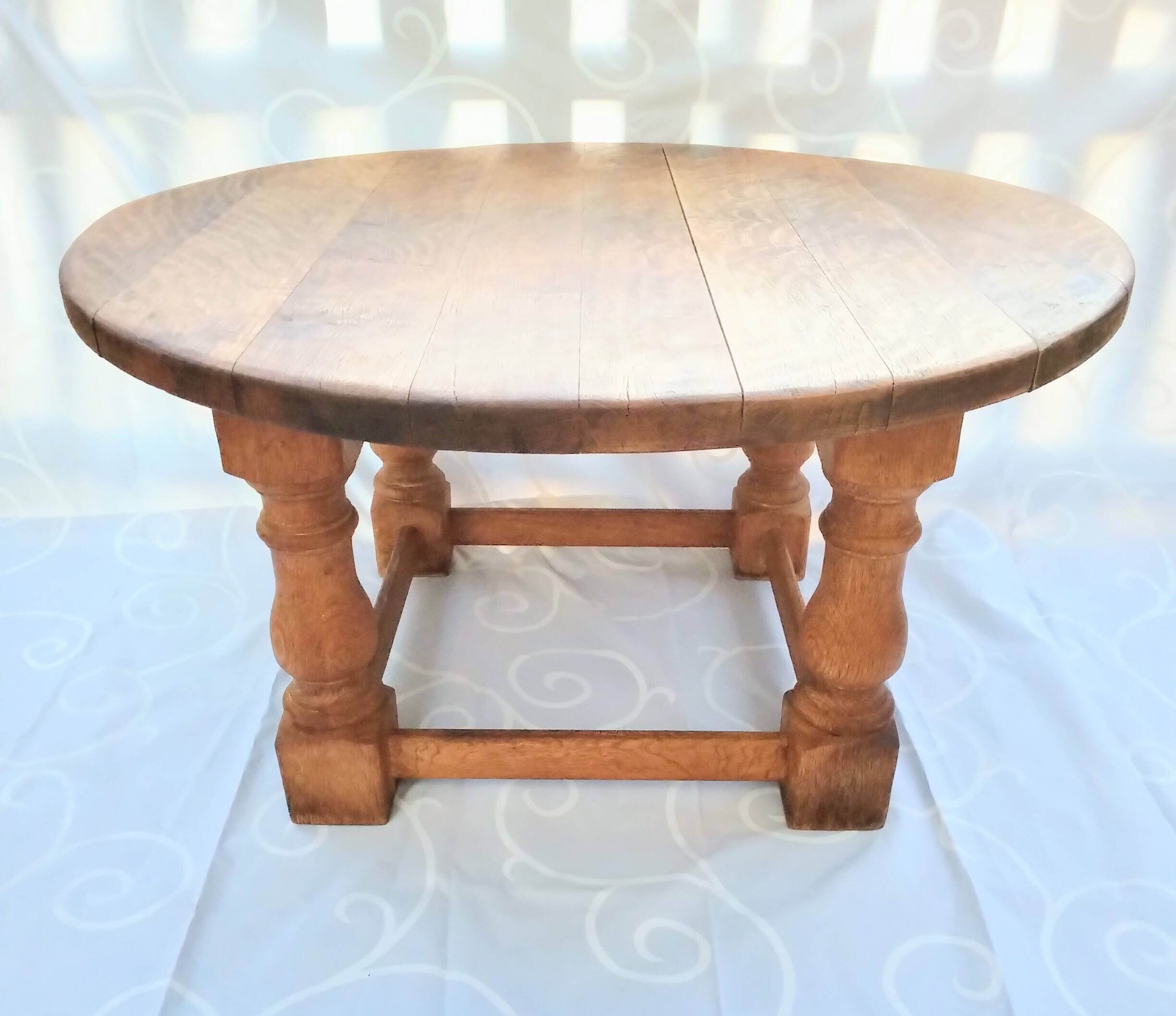 Grande table basse en bois massif