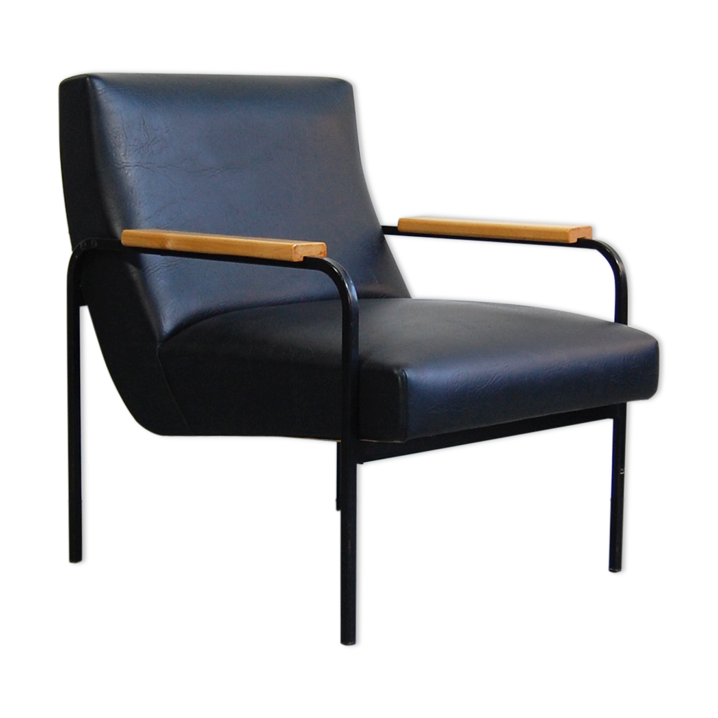 Pierre Guariche's Memphis armchair for Meurop