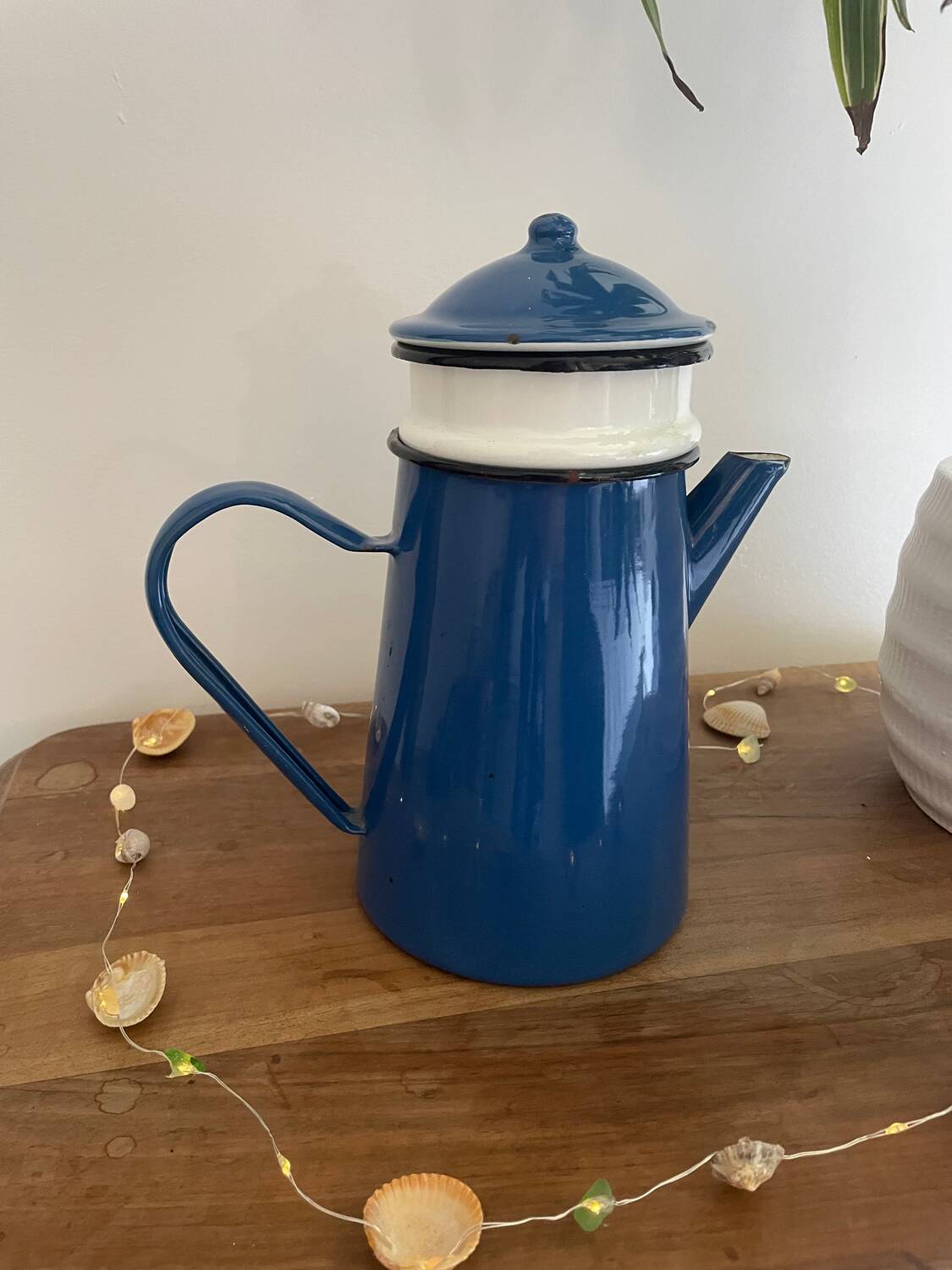 Enameled sheet metal coffee maker