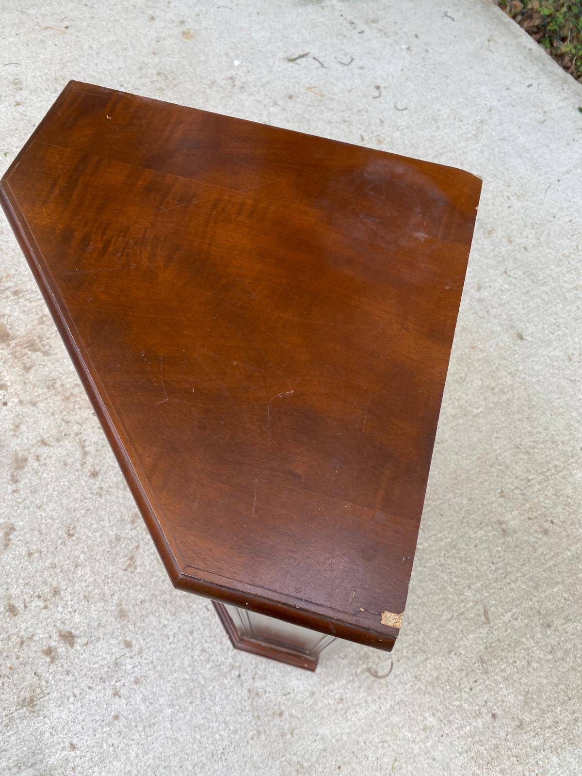 Colonial-style wooden corner entryway chest