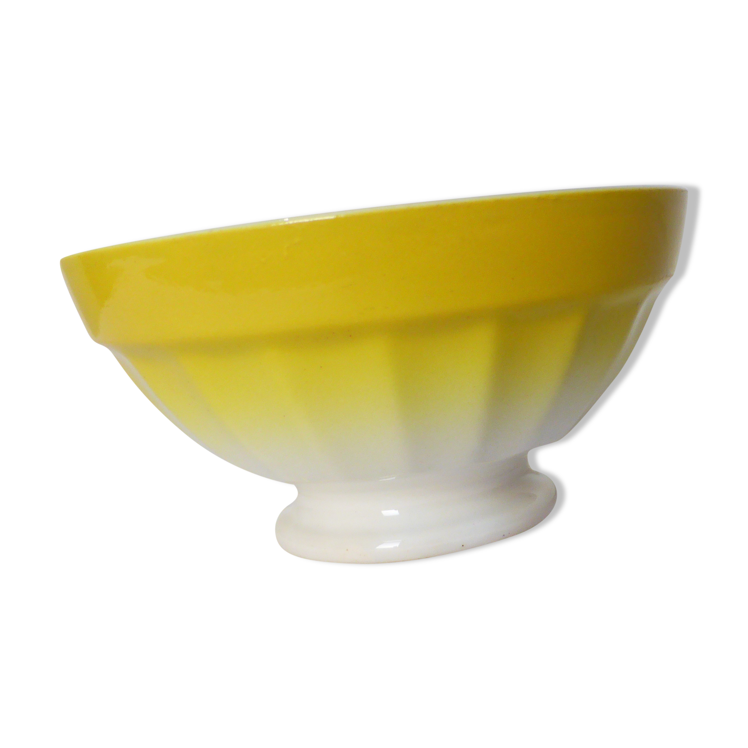 Vintage bowl on pedestal