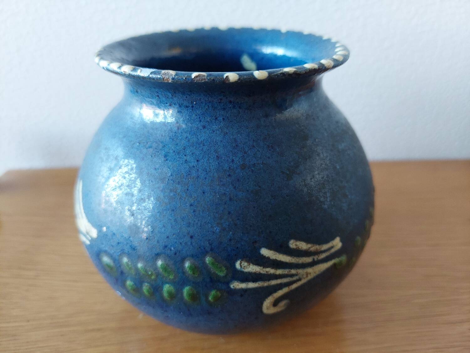 Primavera ball vase in blue ceramic with plant frieze 1920 1930