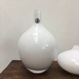 Duo of soliflore vases in white blown glass