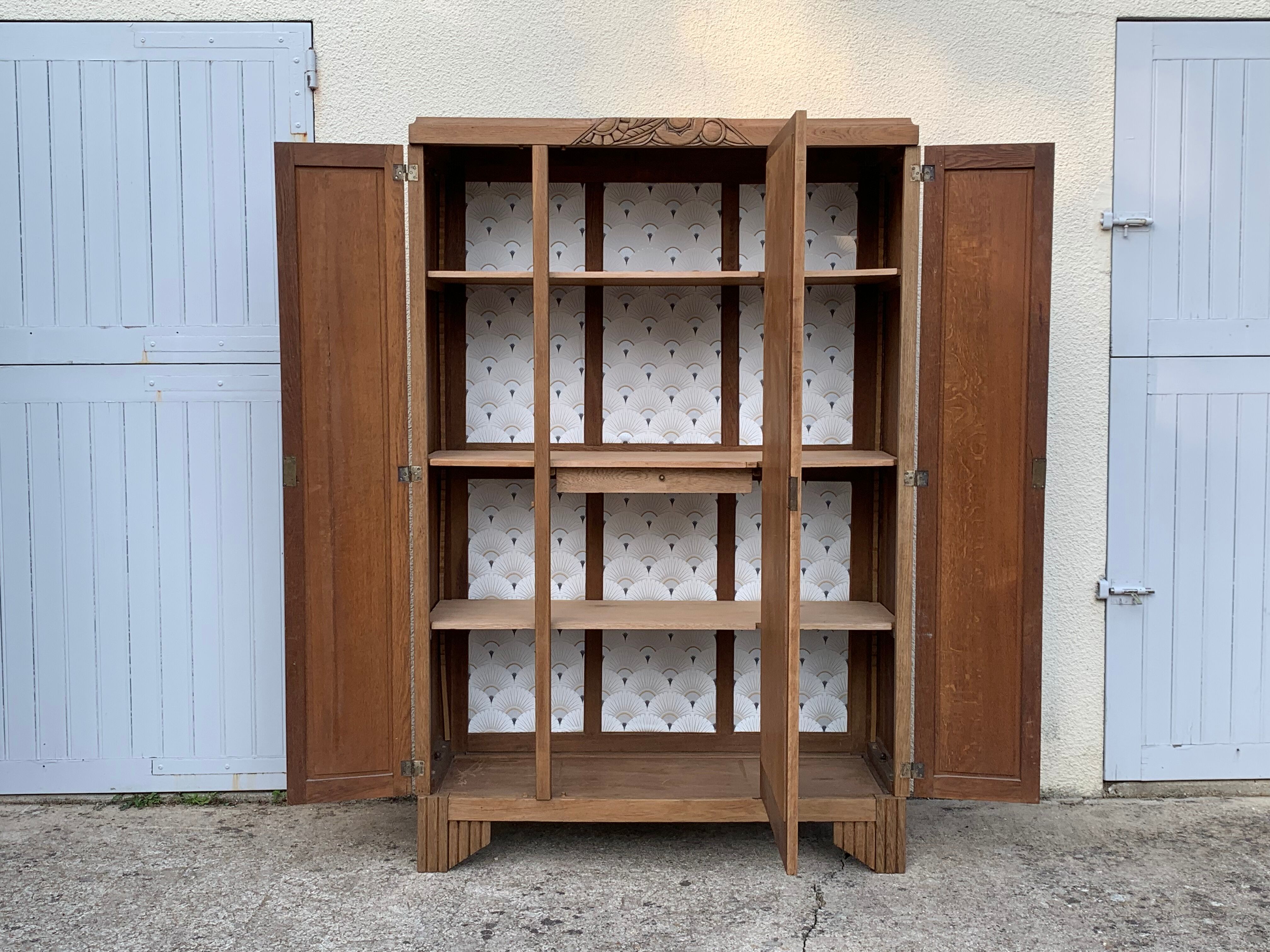 Parisian cabinet wood raw 1930