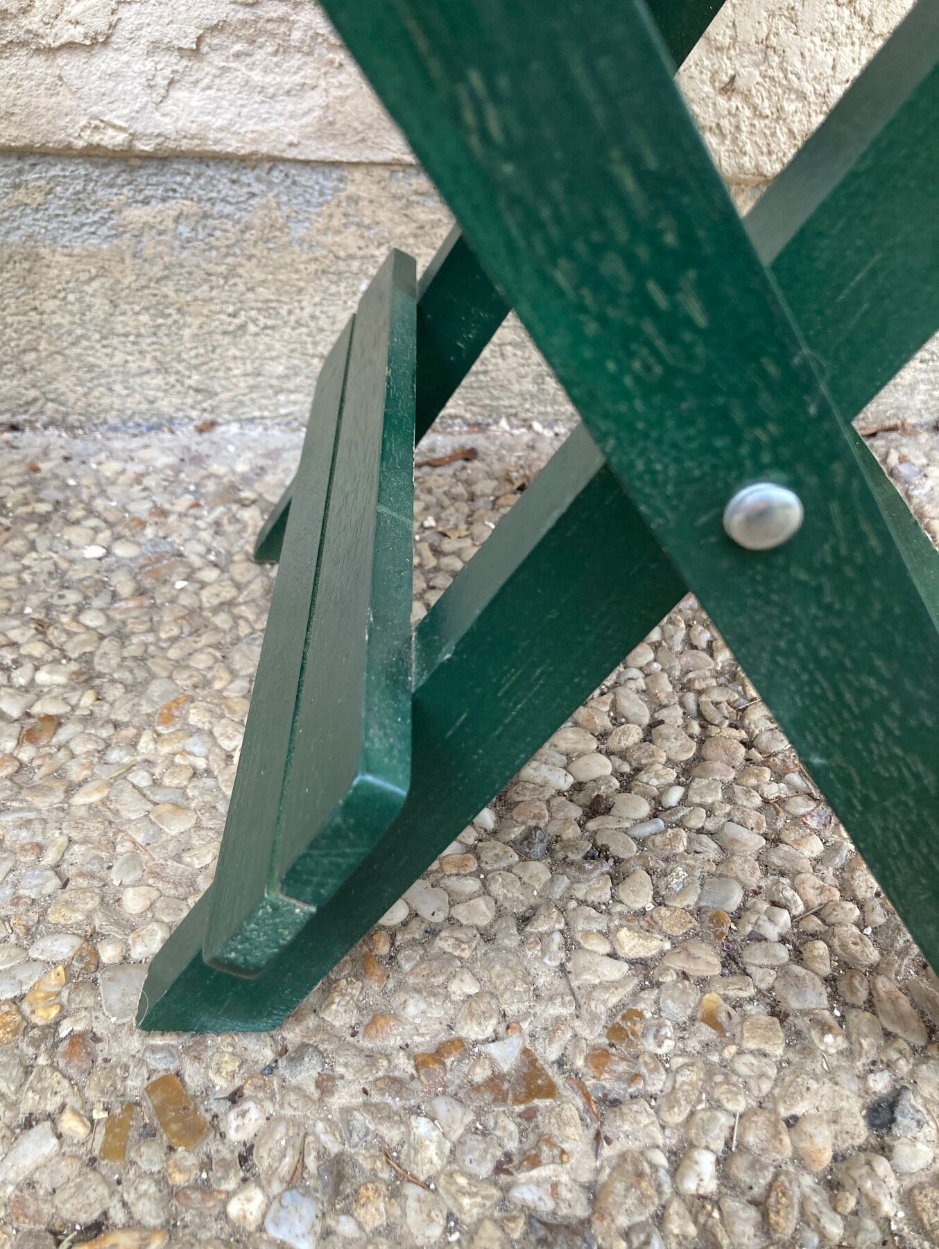 Folding stool in vintage canning