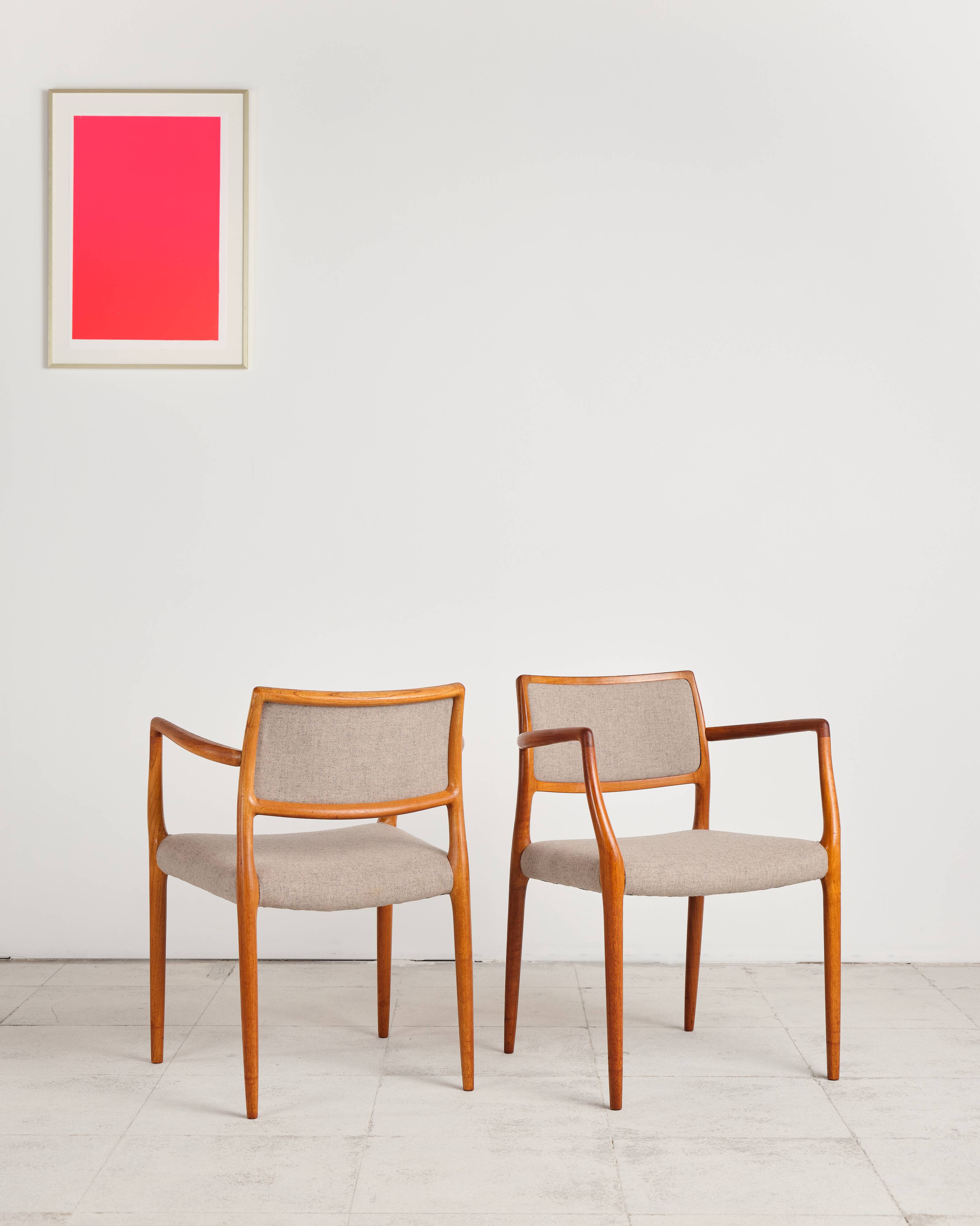 Ensemble de 2 fauteuils danois Niels O. Møller 65, design du XXe siècle