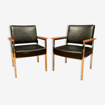 Paire de fauteuils des années 1960