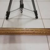 Miroir à fronton en bois sculpté