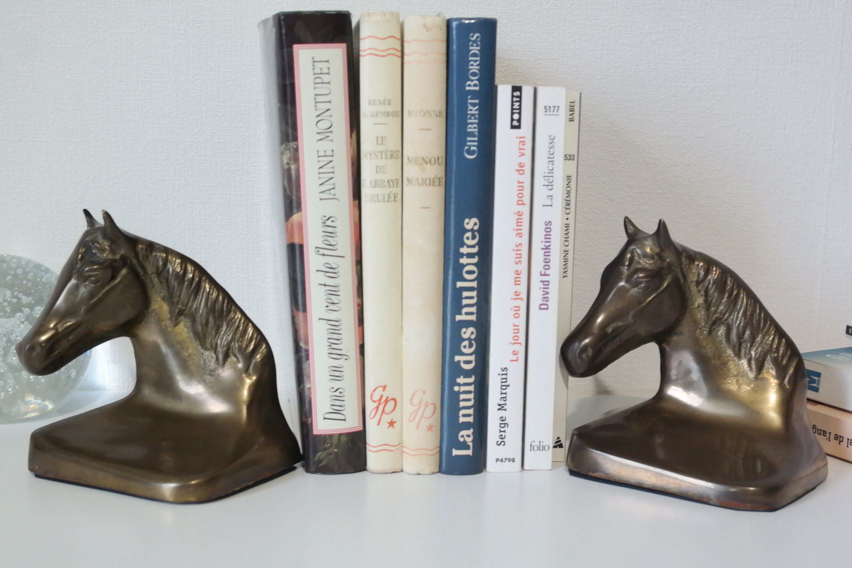 Pair of bookends plaster horses effect vintage brass