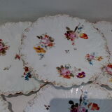 Set of 5 small flowered plates in Limoges porcelain