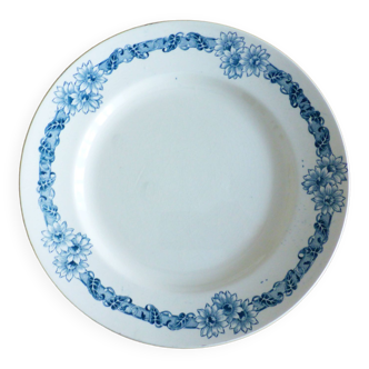 Assiette plate, Longchamp en terre de fer, modèle Denise