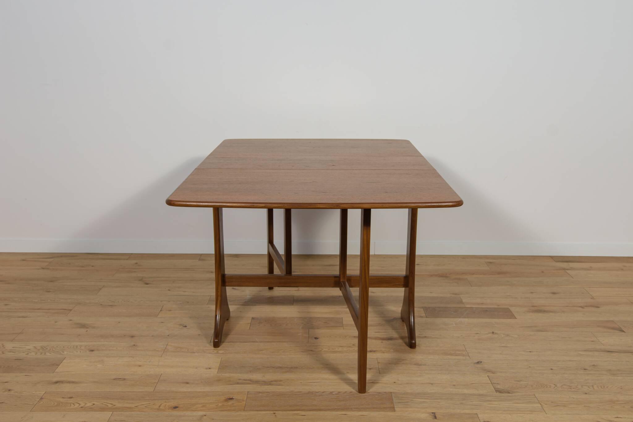 Mid-Century Teak Extendable Dining Table from G-Plan, 1960s