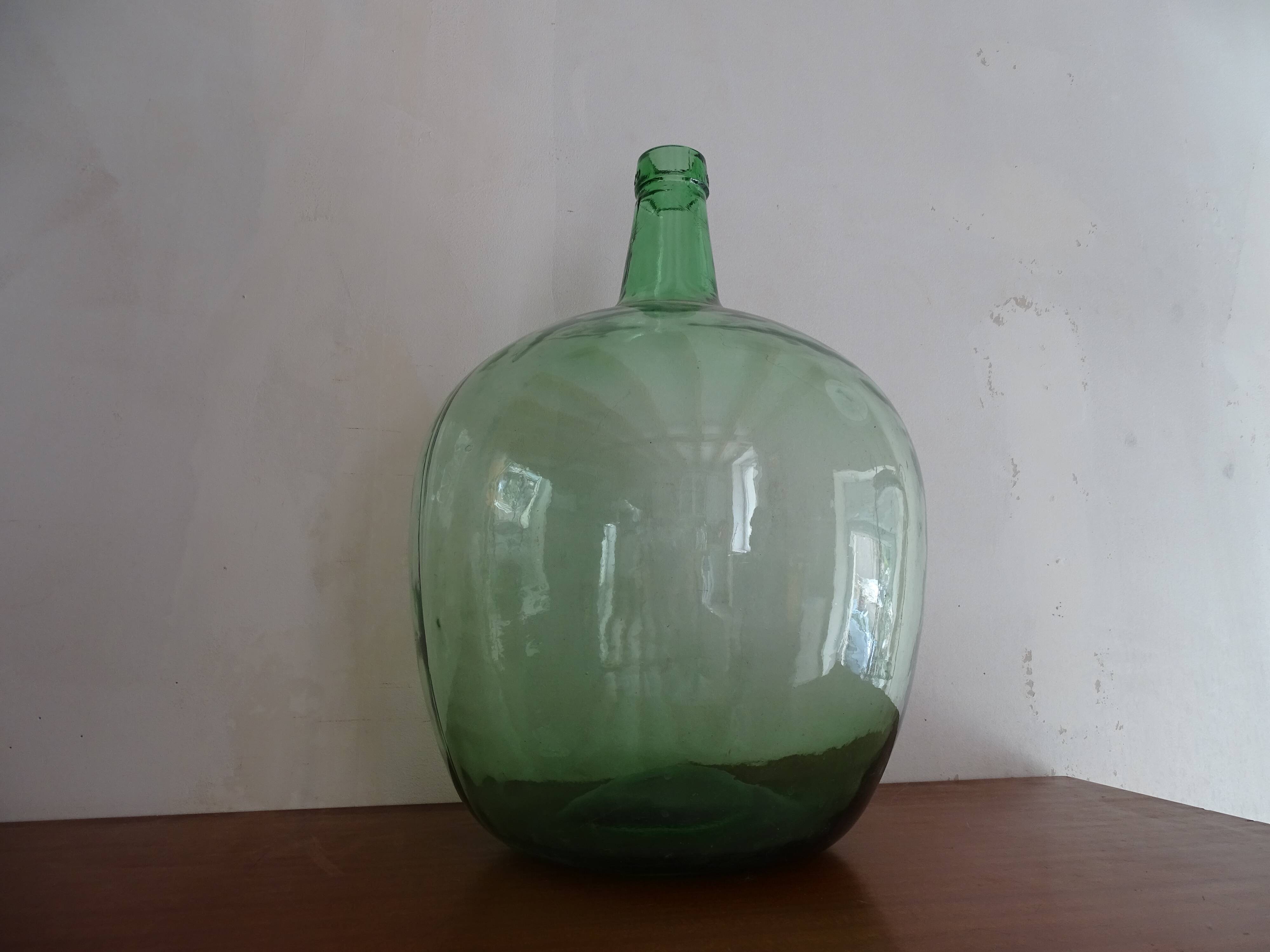 Demijohn