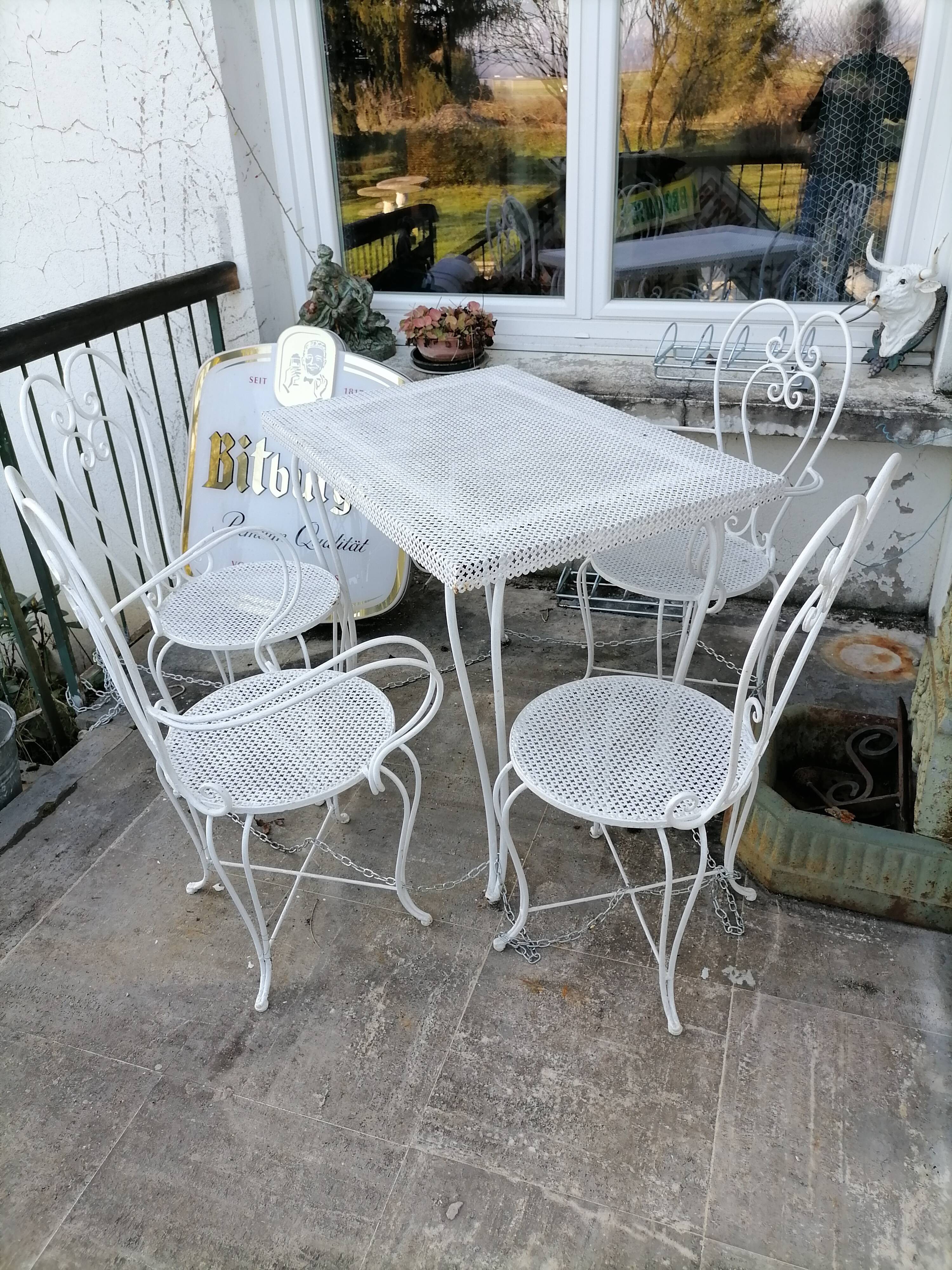 Living room wrought iron garden