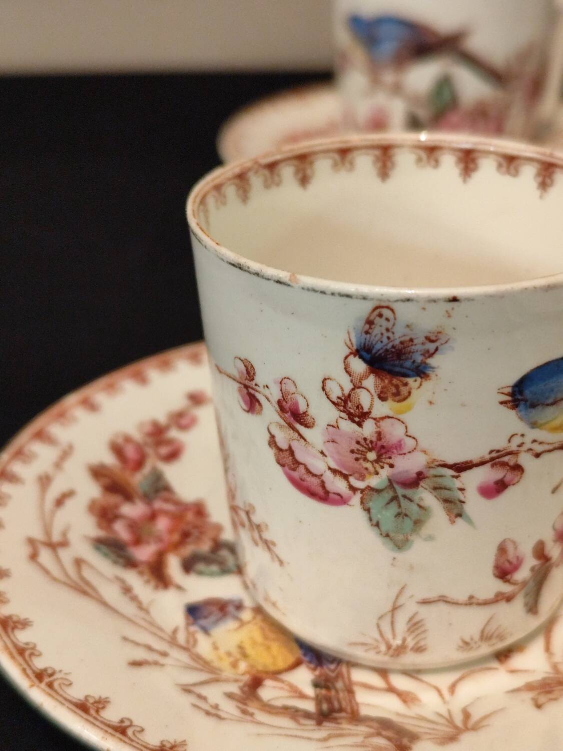 Lunéville: 2 Mésange model cups