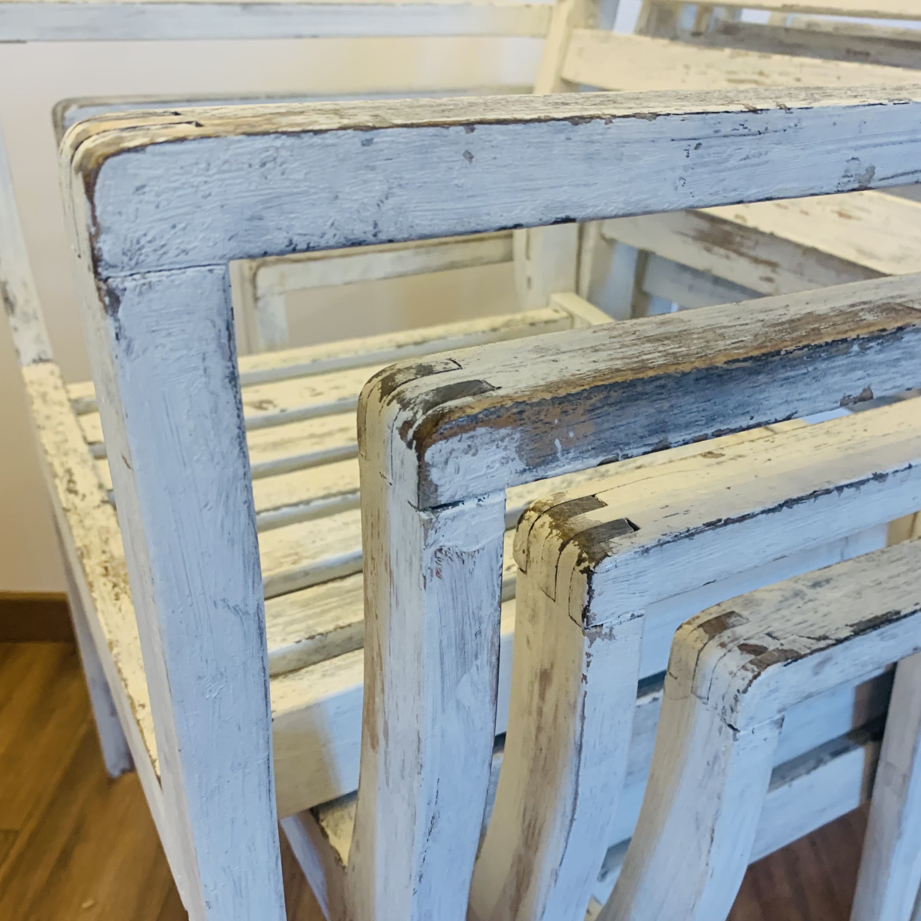 Ensemble de 4 chaises en bois